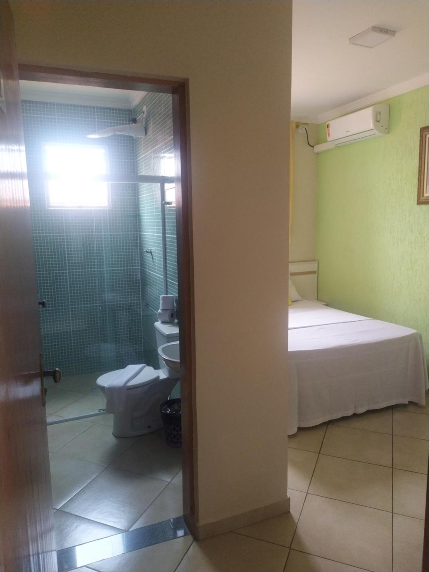 Hotel Dayse Сантана-ди-Парнаиба Номер фото